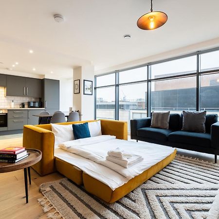 Kula Manchester Exteriér fotografie