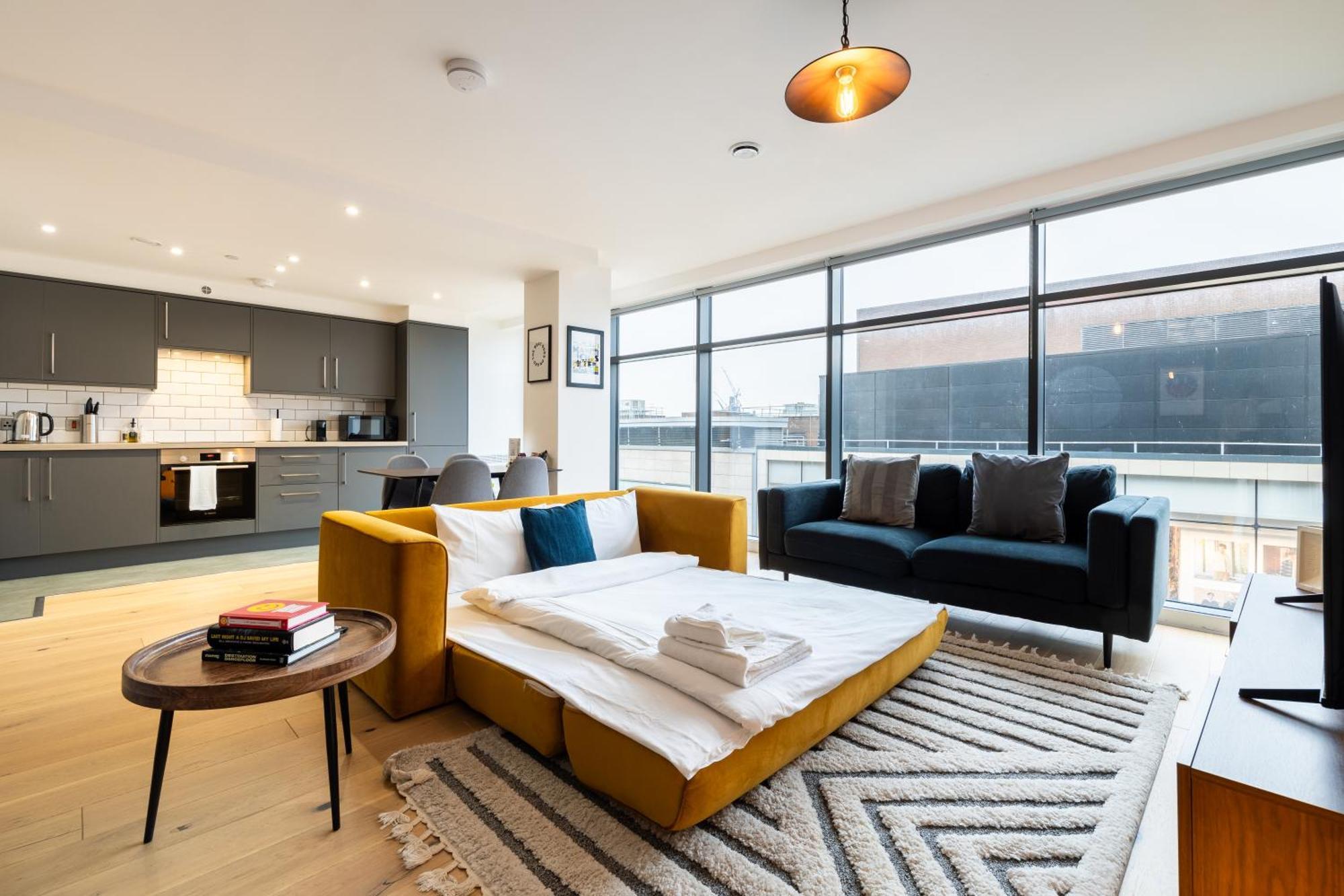 Kula Manchester Exteriér fotografie